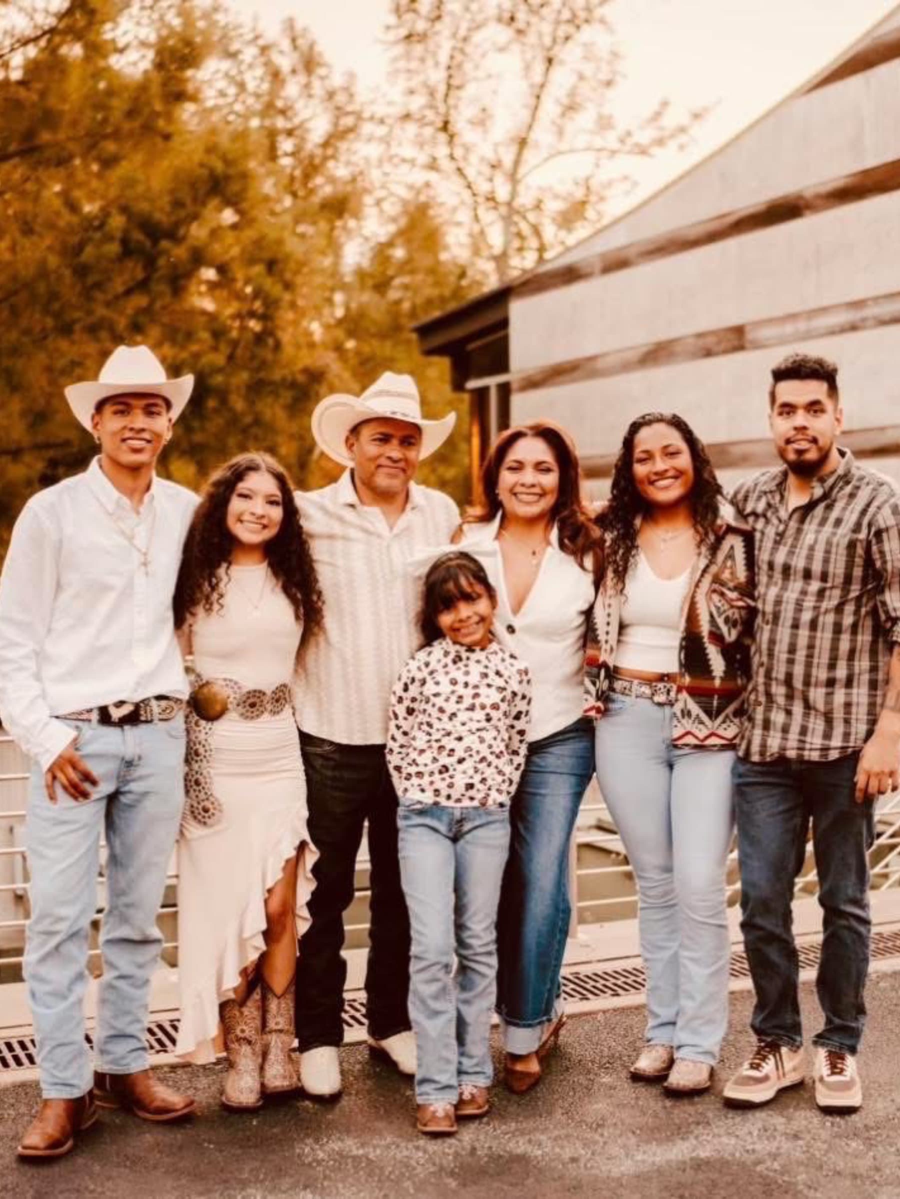 Supporting The Hernandez