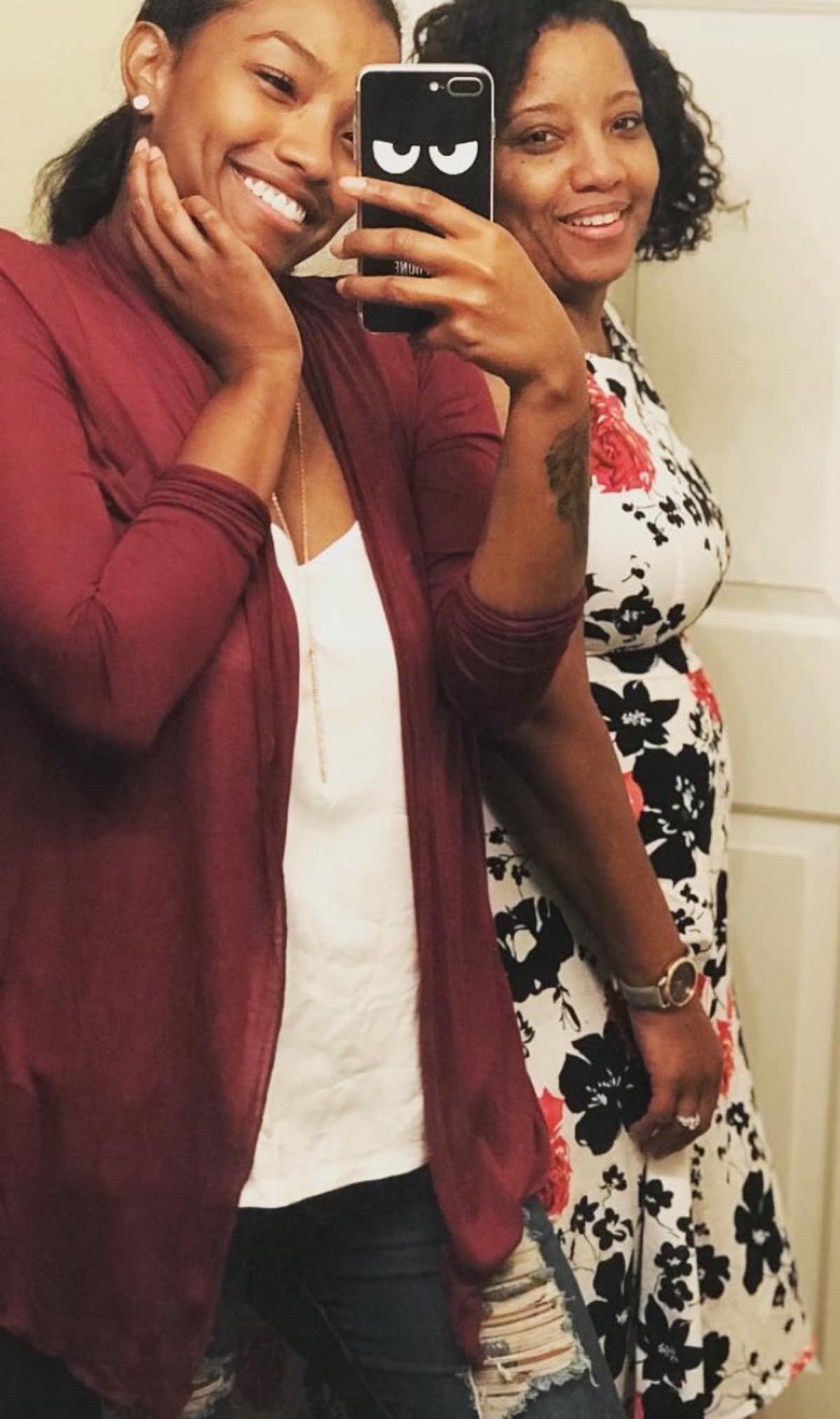 MimiNeedsYourSupport