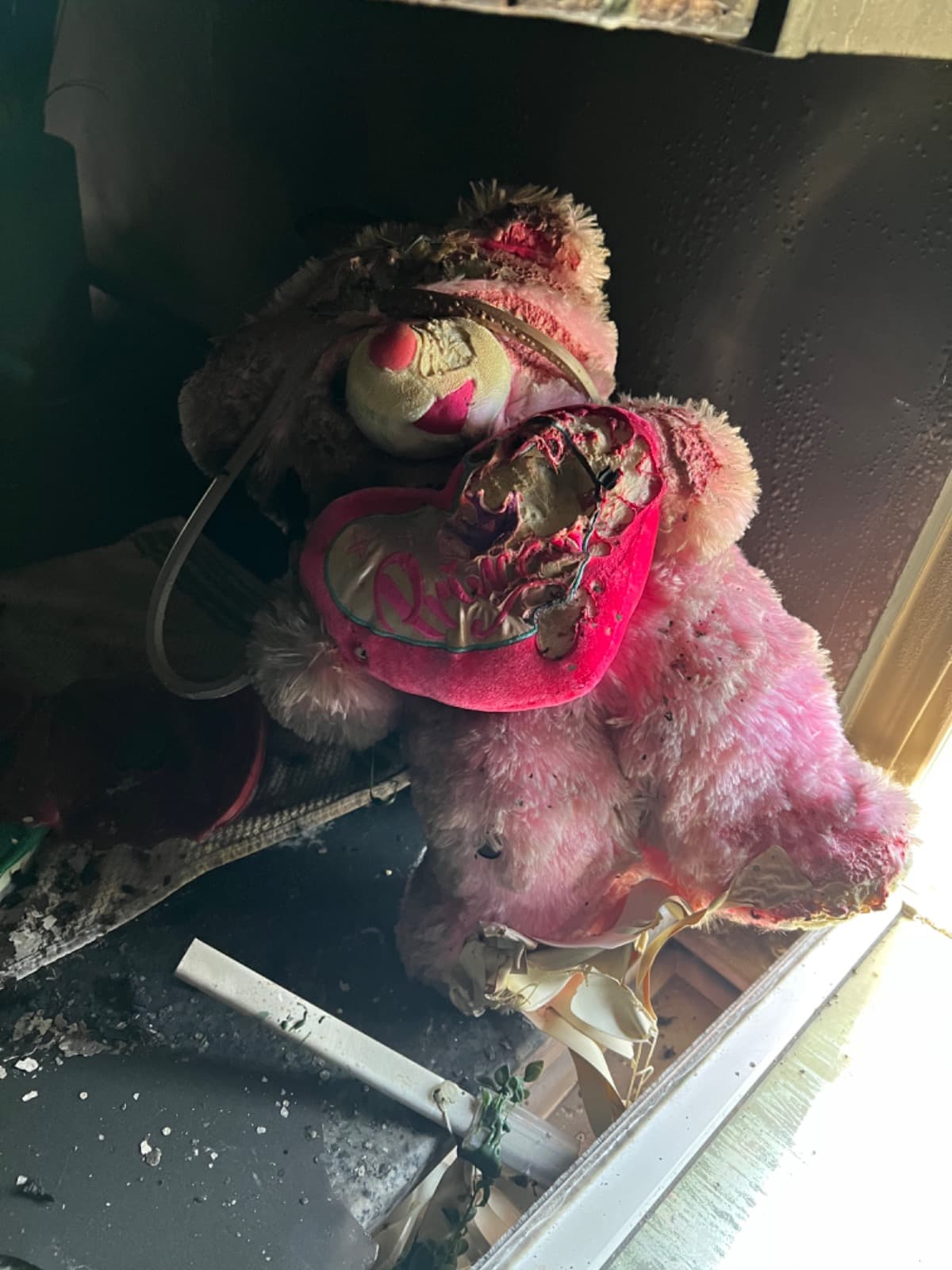 HousefireNeedHelp