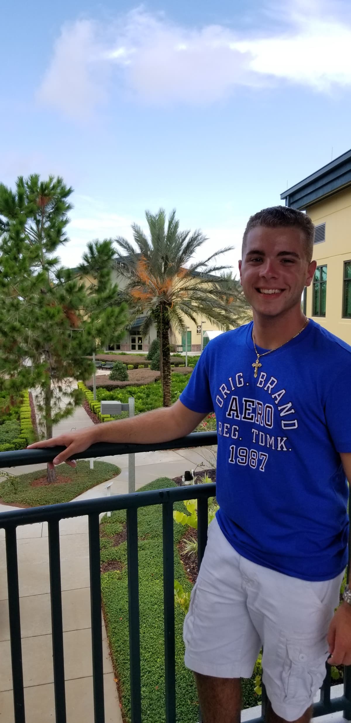 HelpMeStartASmallBusiness