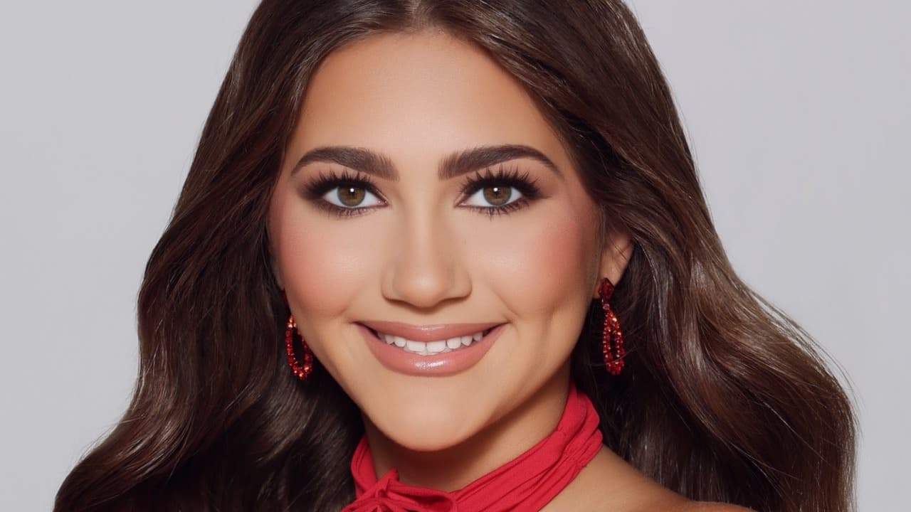 Miss North Mississippi's Teen Ava Knight Stewart