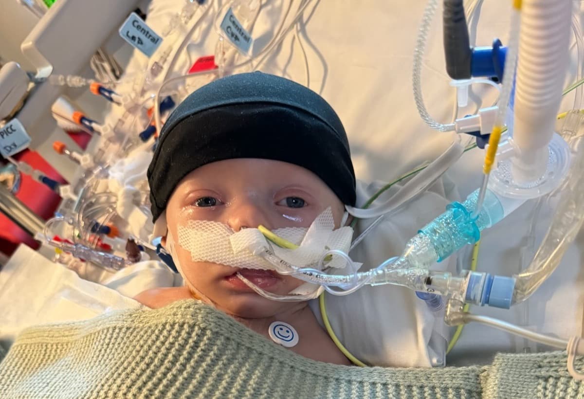 HelpFamilyWaiting4ChildHeart