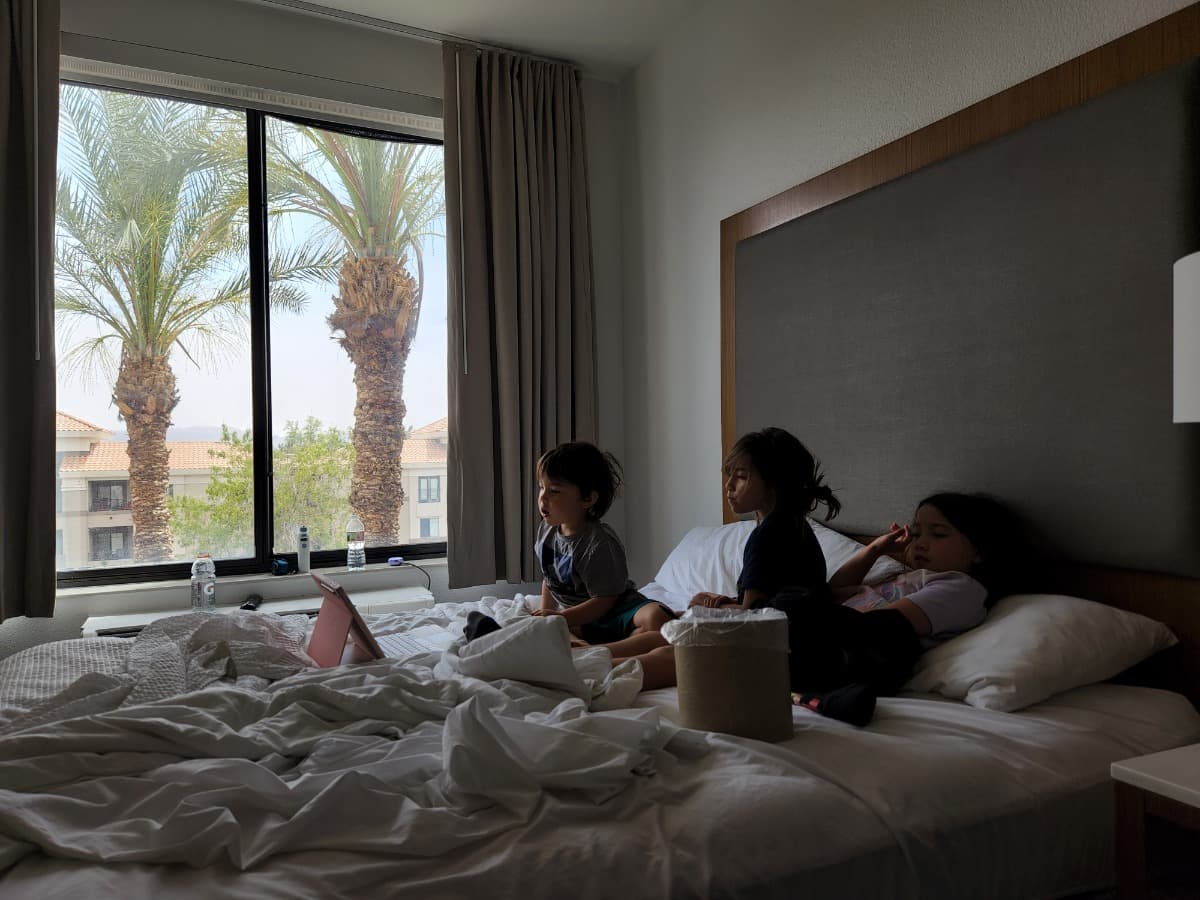 HelpTheSeidnerColersGetHome