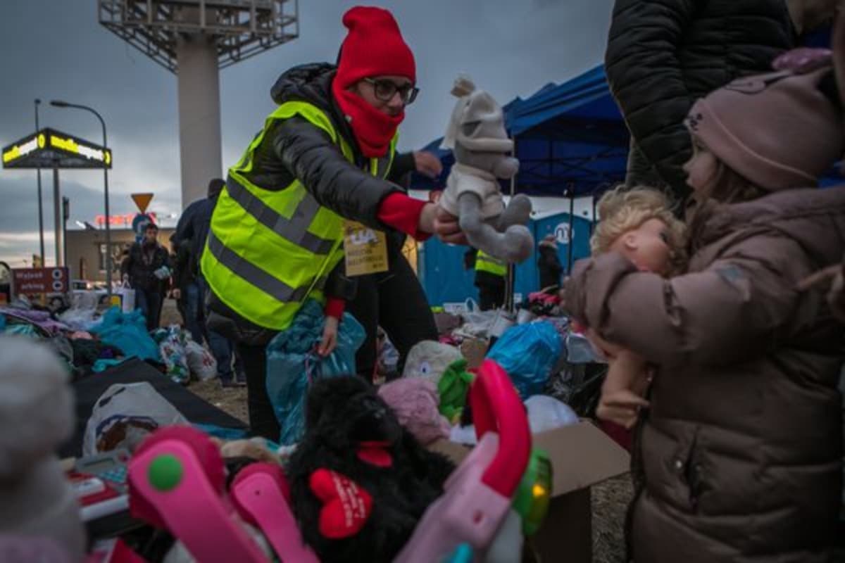 HelpUkrainianRefugeesNOW