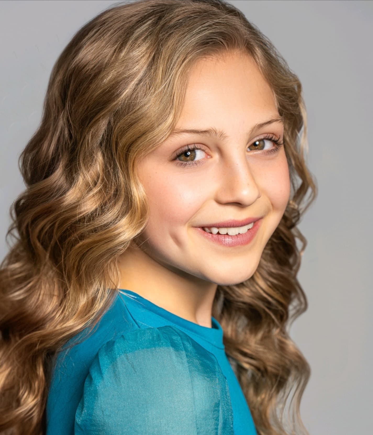 2026LeahFreyPhotogenicIL