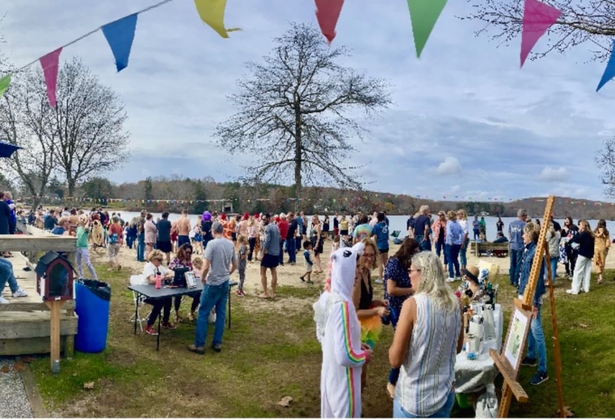 Leahs5thAnnualPolarPlunge