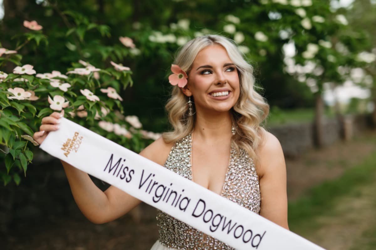 MissVirginiaDogwood