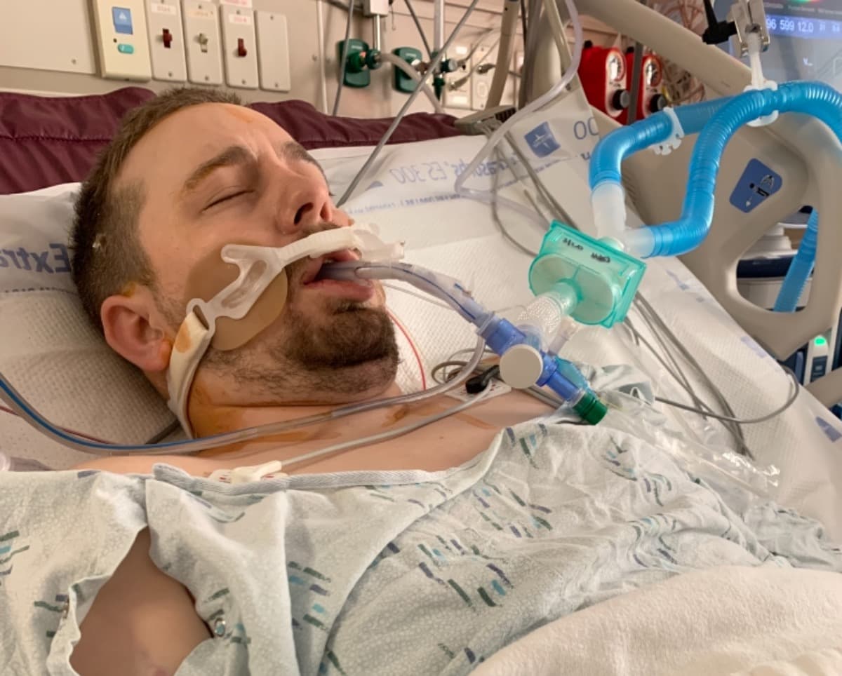 FriendsFightingForTim