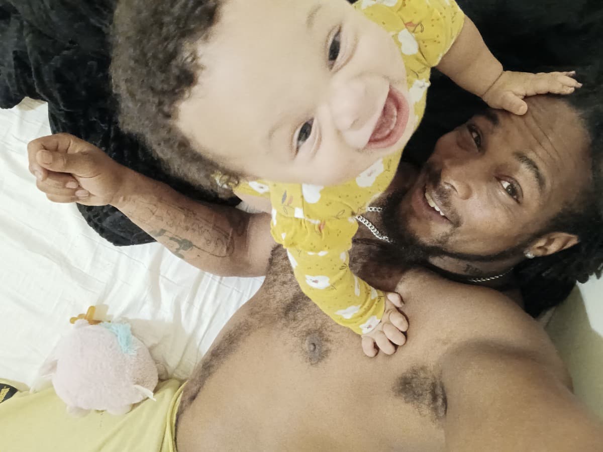 StrugglingFamilyInNeed