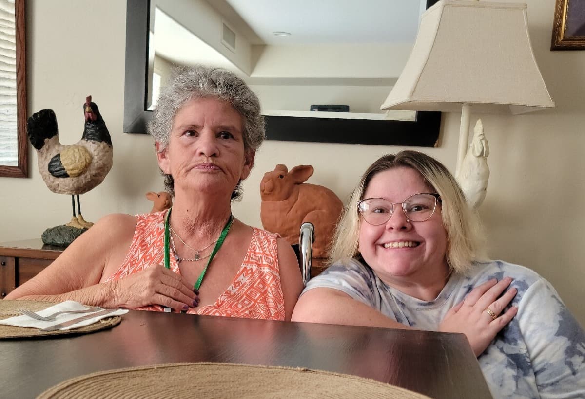 HelpSandyGetOutOfPain