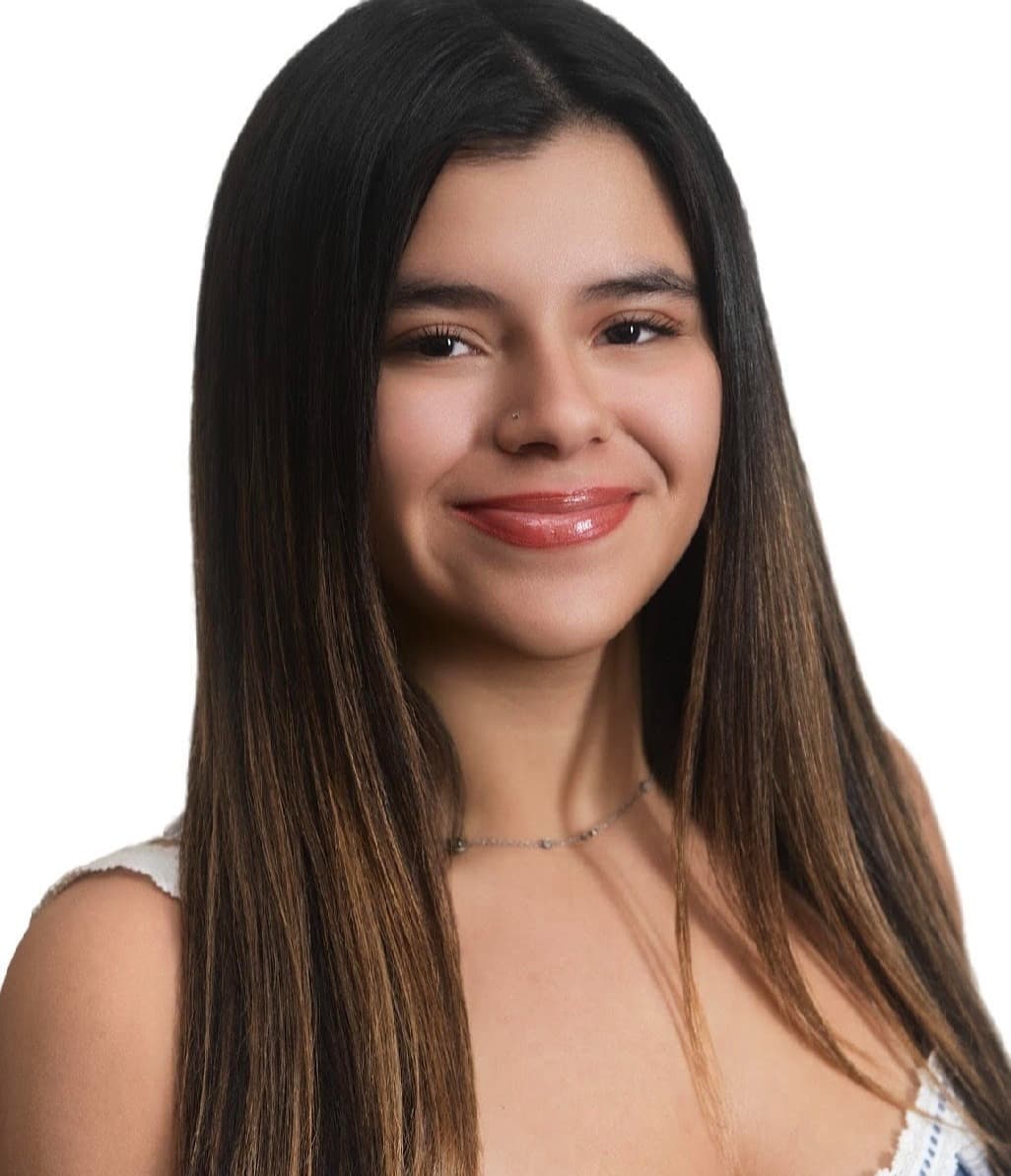 AnabellaMetralMDTeen2026