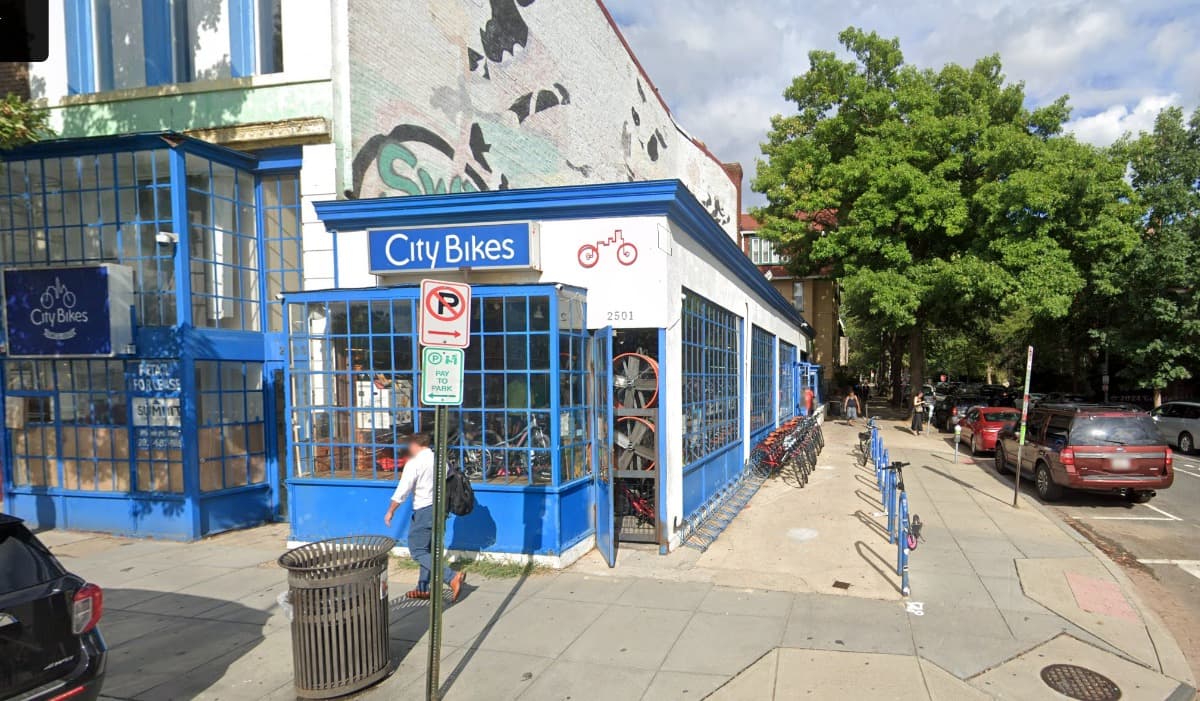 AHomeForTinyVinylShop