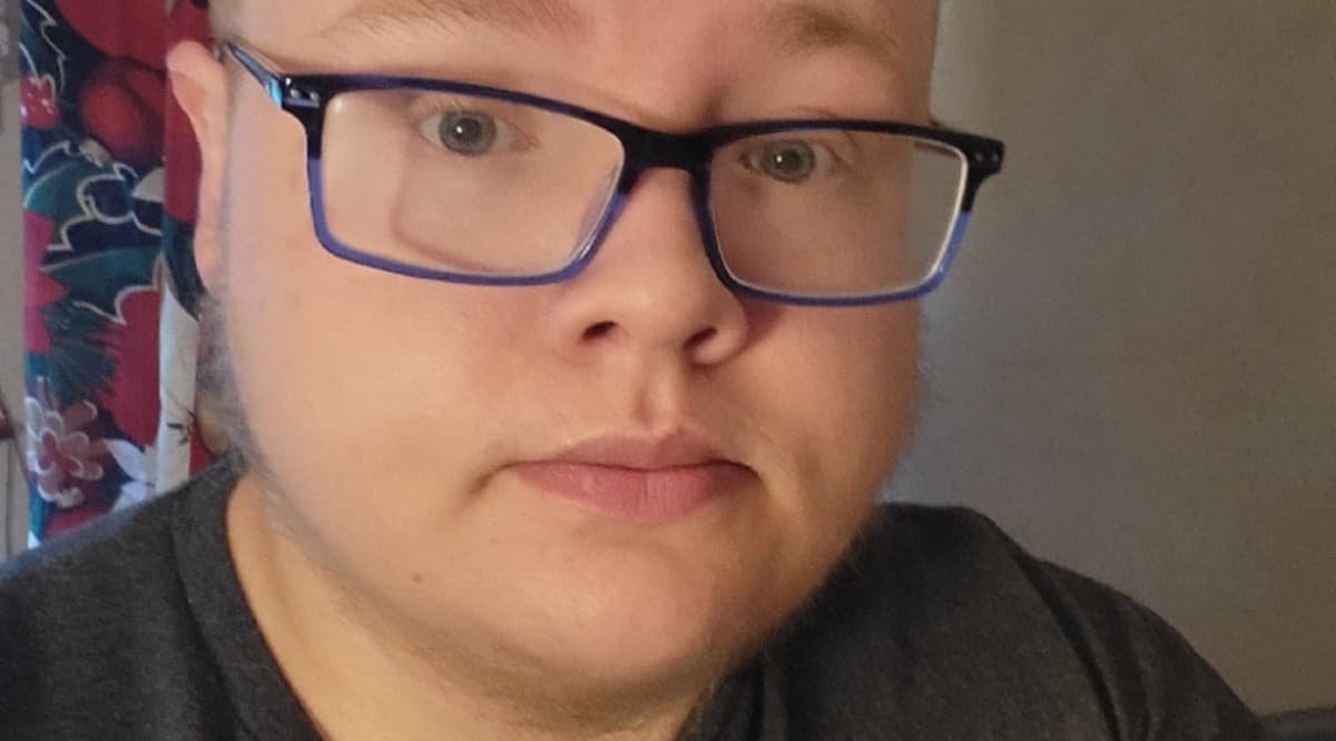 HelpMeHaveMyTopSurgery