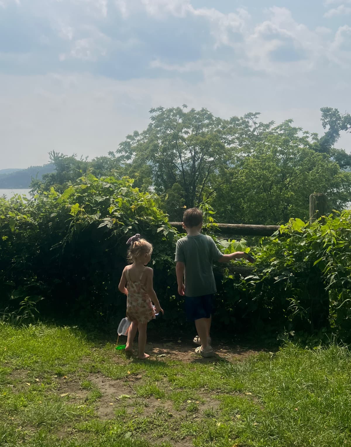 HelpASigleMomOfTwoKids