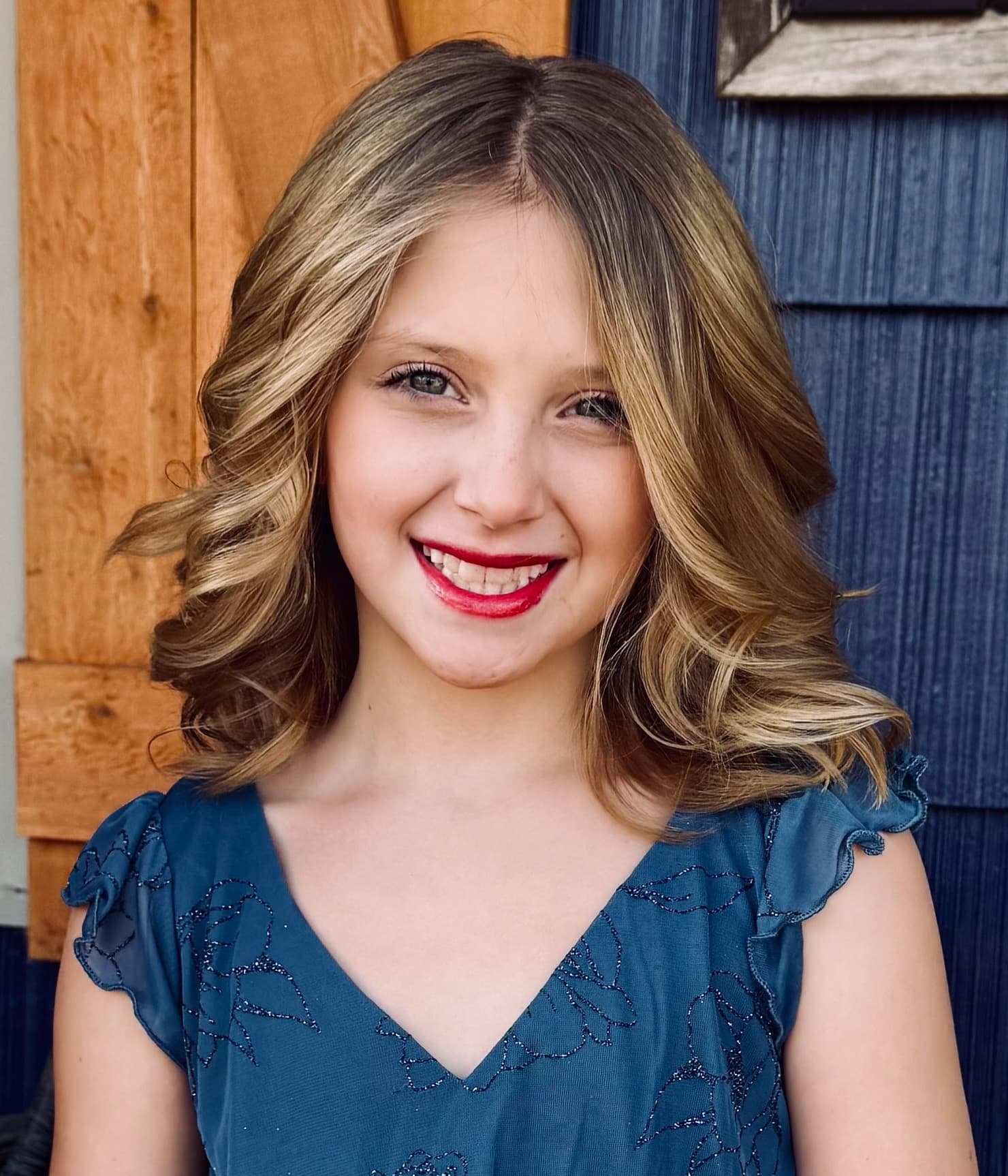 2026McKennaWhitePhotogenicIL