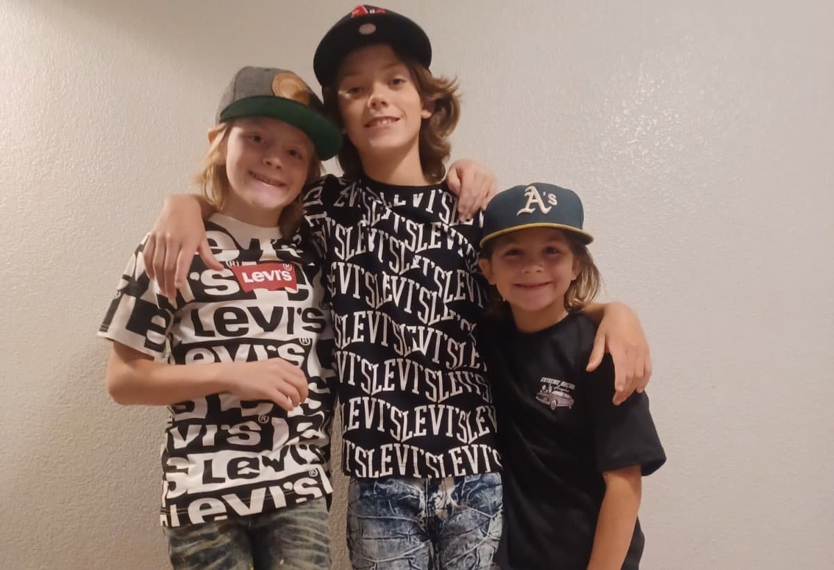 NikoIrishCianDYFFundraiser