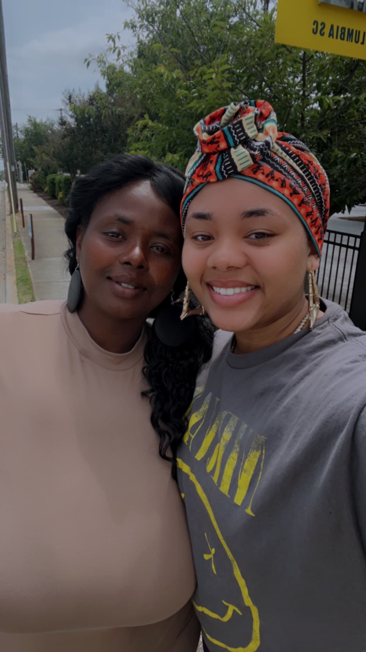 HelpMissBarbaraMamaBsMom