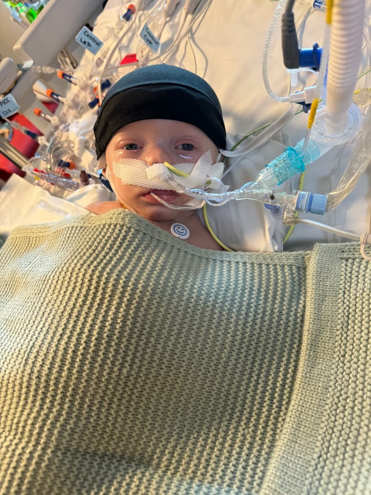 HelpFamilyWaiting4ChildHeart