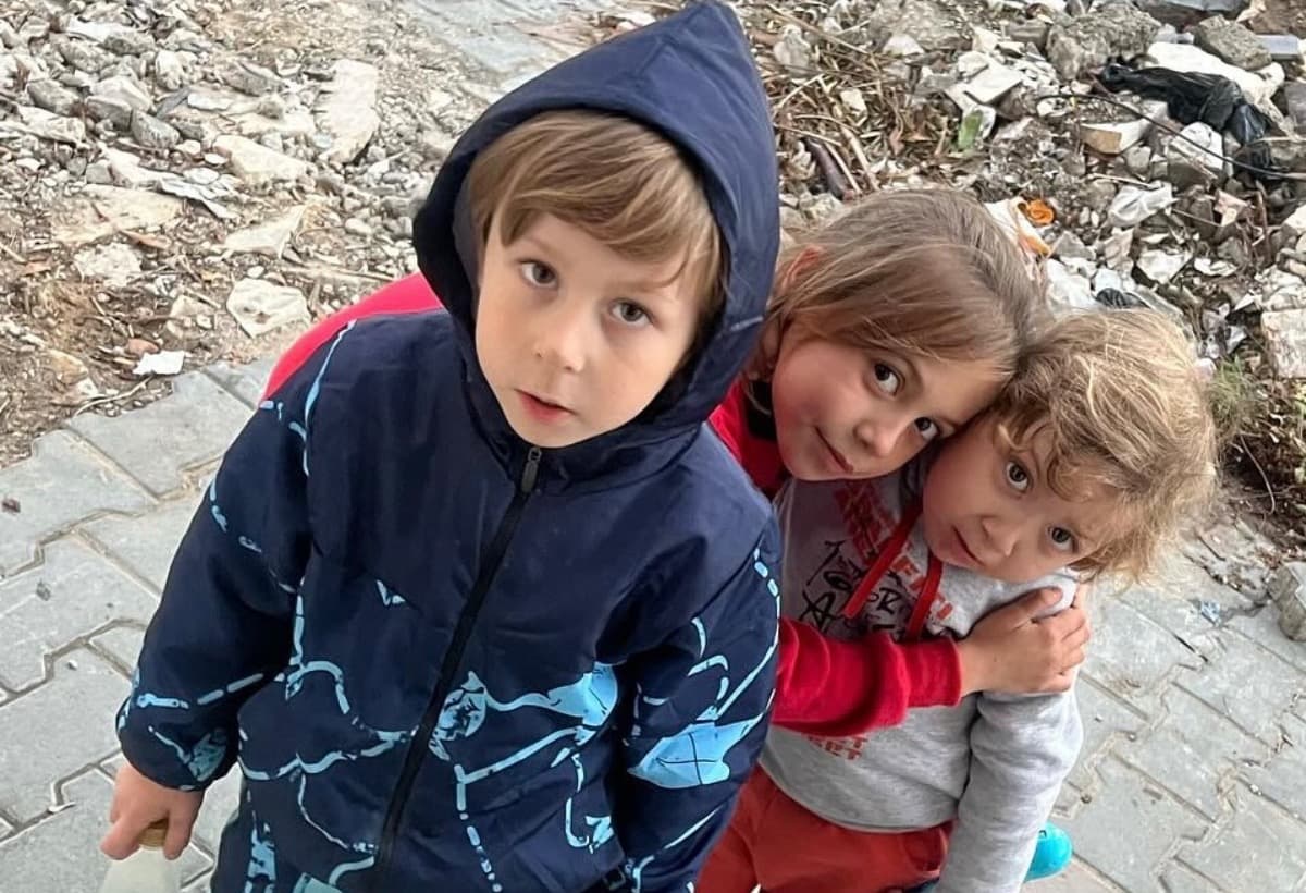 TheAbuWardasNeedToEat