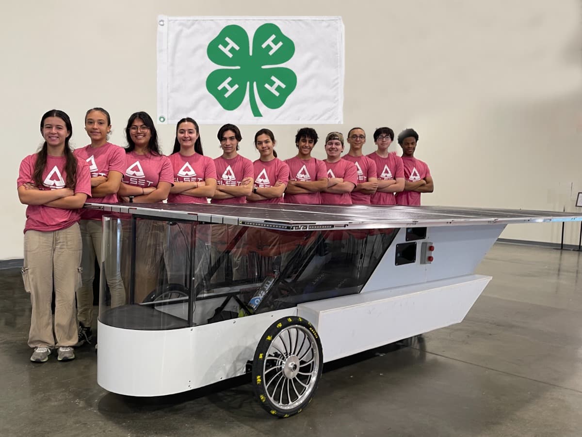 StudentBuiltSolarPoweredCar