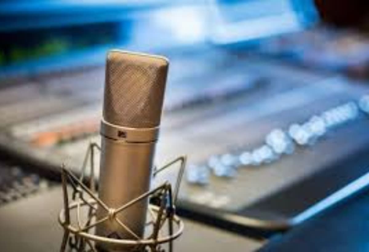 AlfredosMicrophoneFund