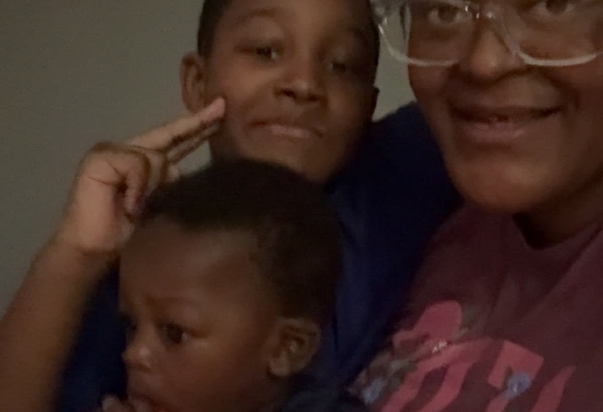 HelpASingleMotherWithLawyer