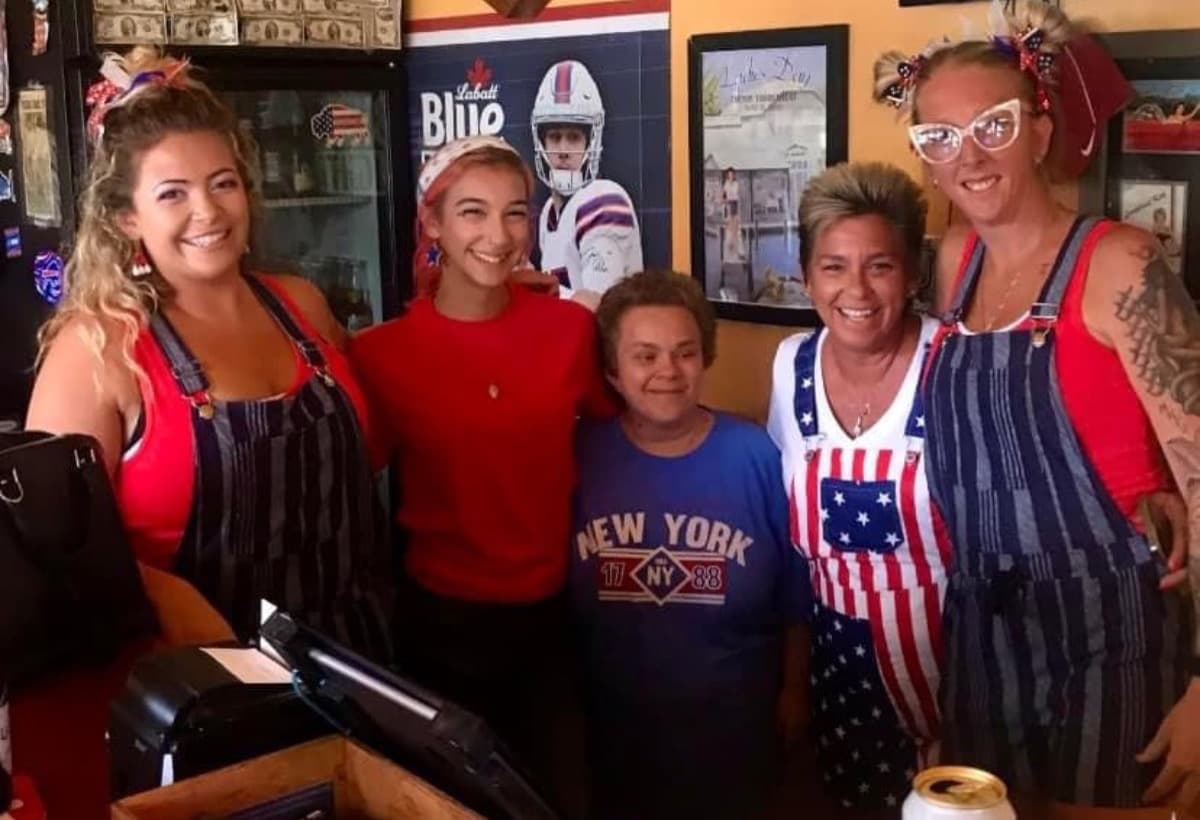 HelpSistersRestaurant