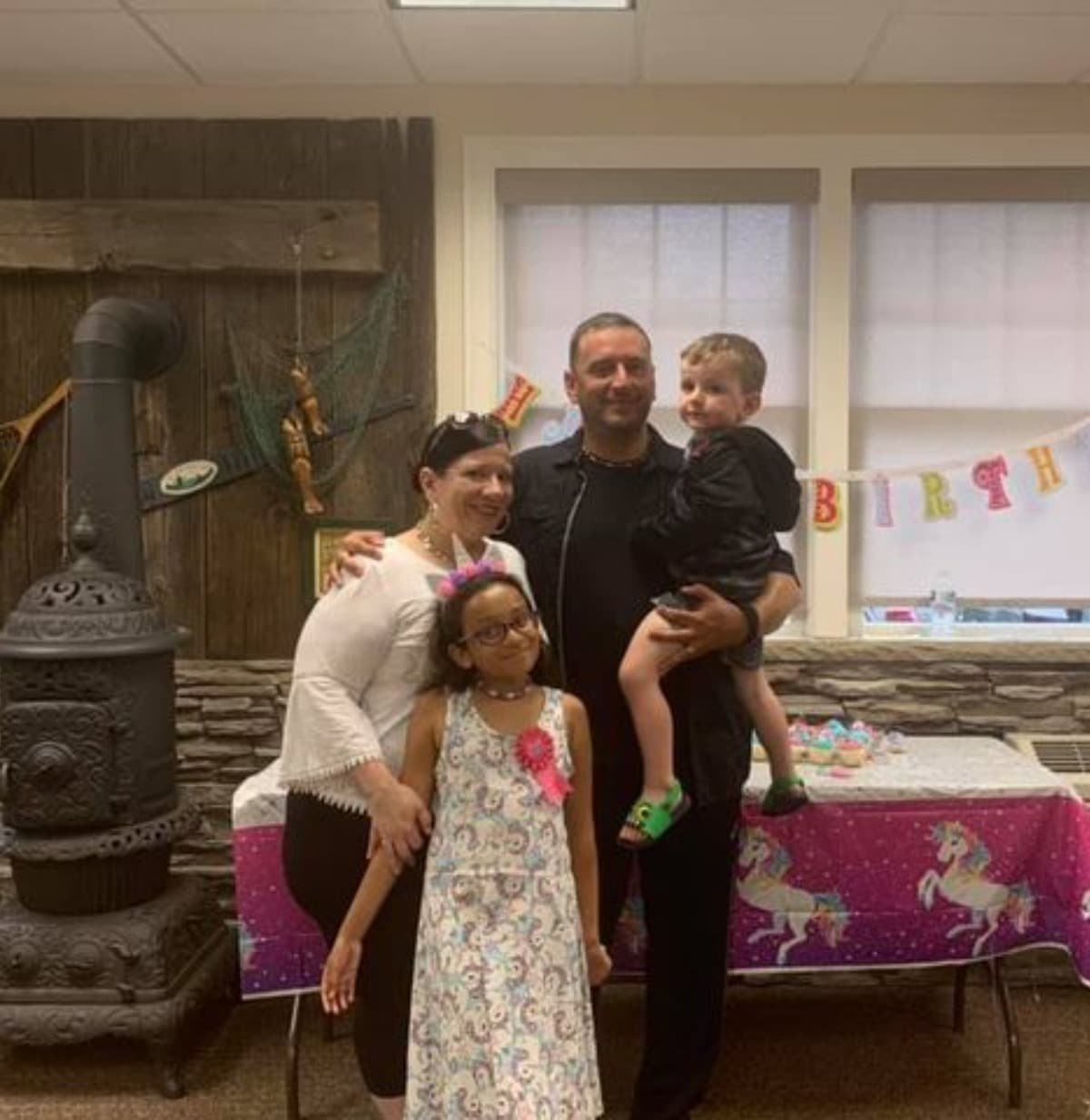 FamilyInFinancialCrisis