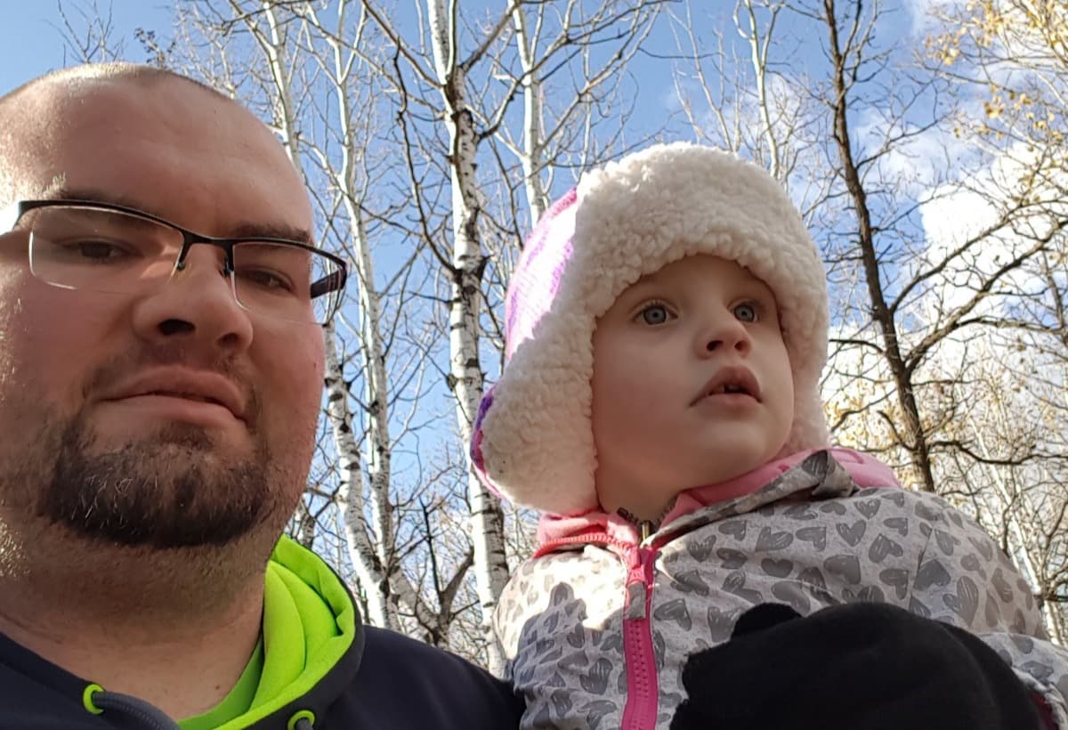 FlyingOutToUkraineToHelp