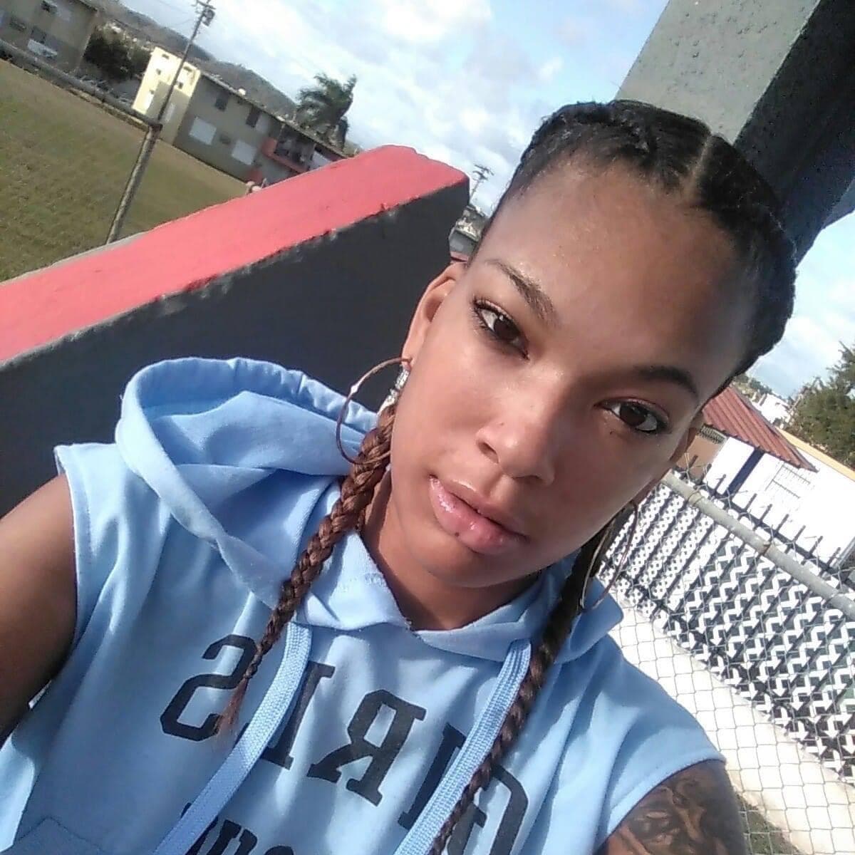 HelpGetMyNiecesHome