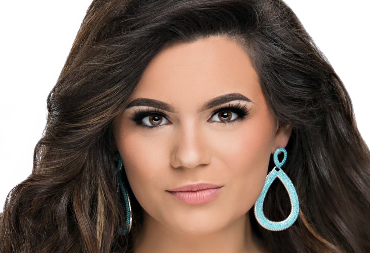 AngelicaBatesMissEnergyCap