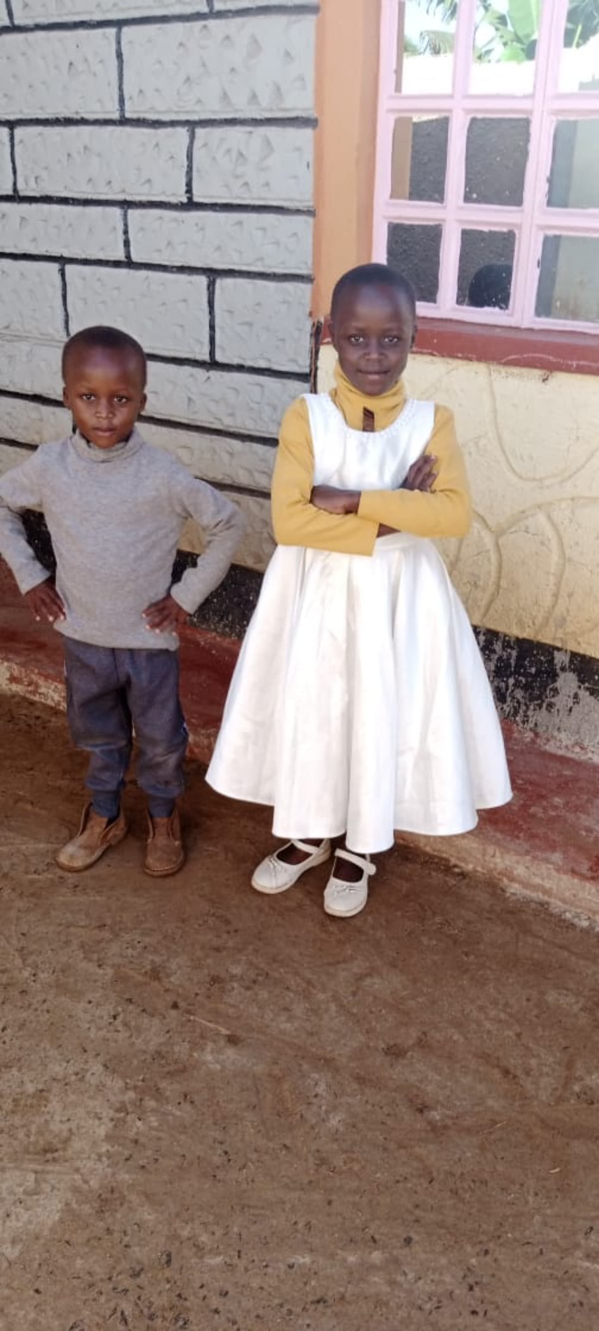 HelpOphansInNeedsFeeding