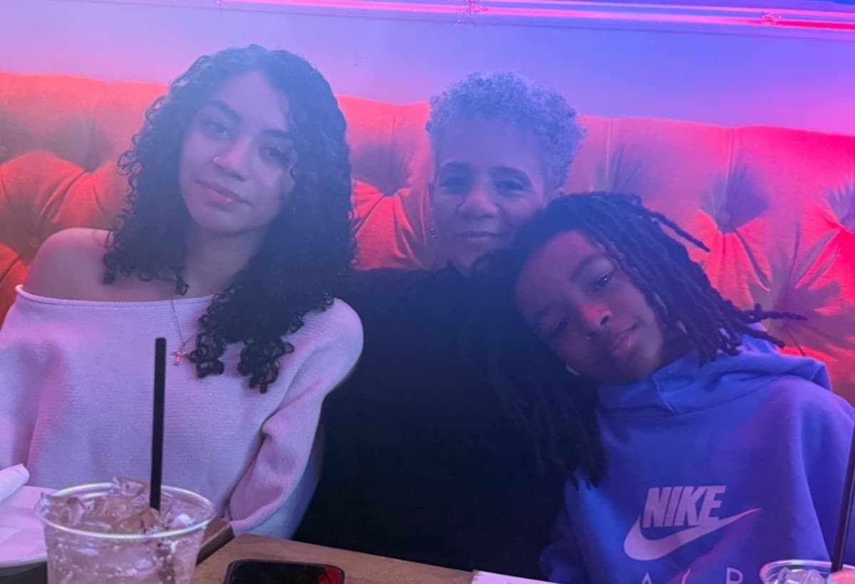 DontLetMeSellFeetPics