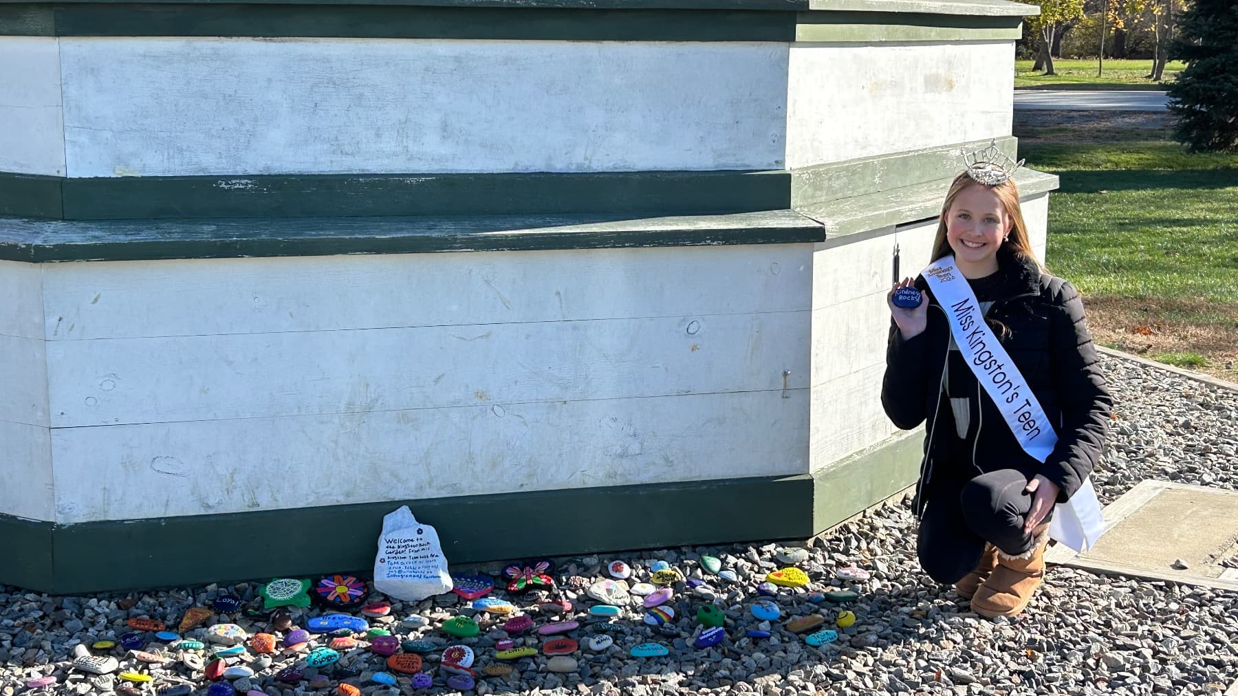 AriaBoundMissKingstonTeen26