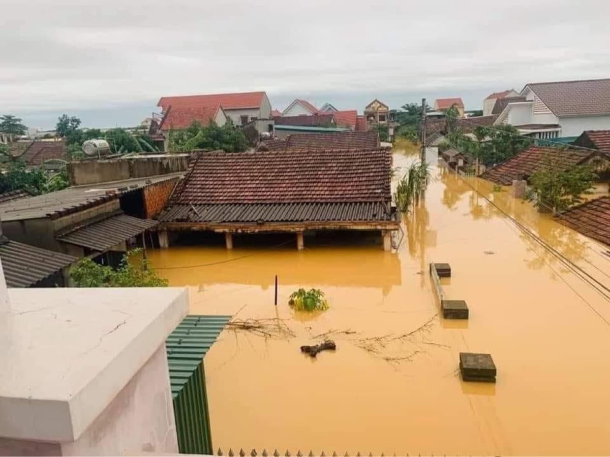 VietnameseReliefFromFloods2020