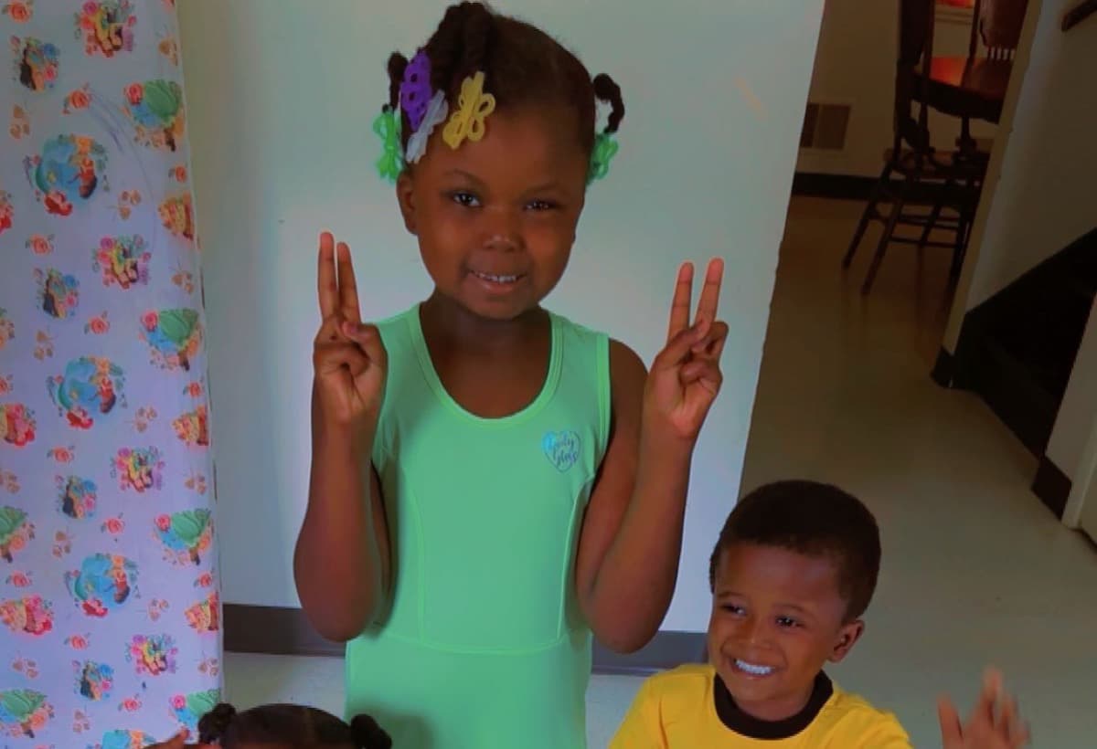 ImHomelessWithMy6ChilNeeding