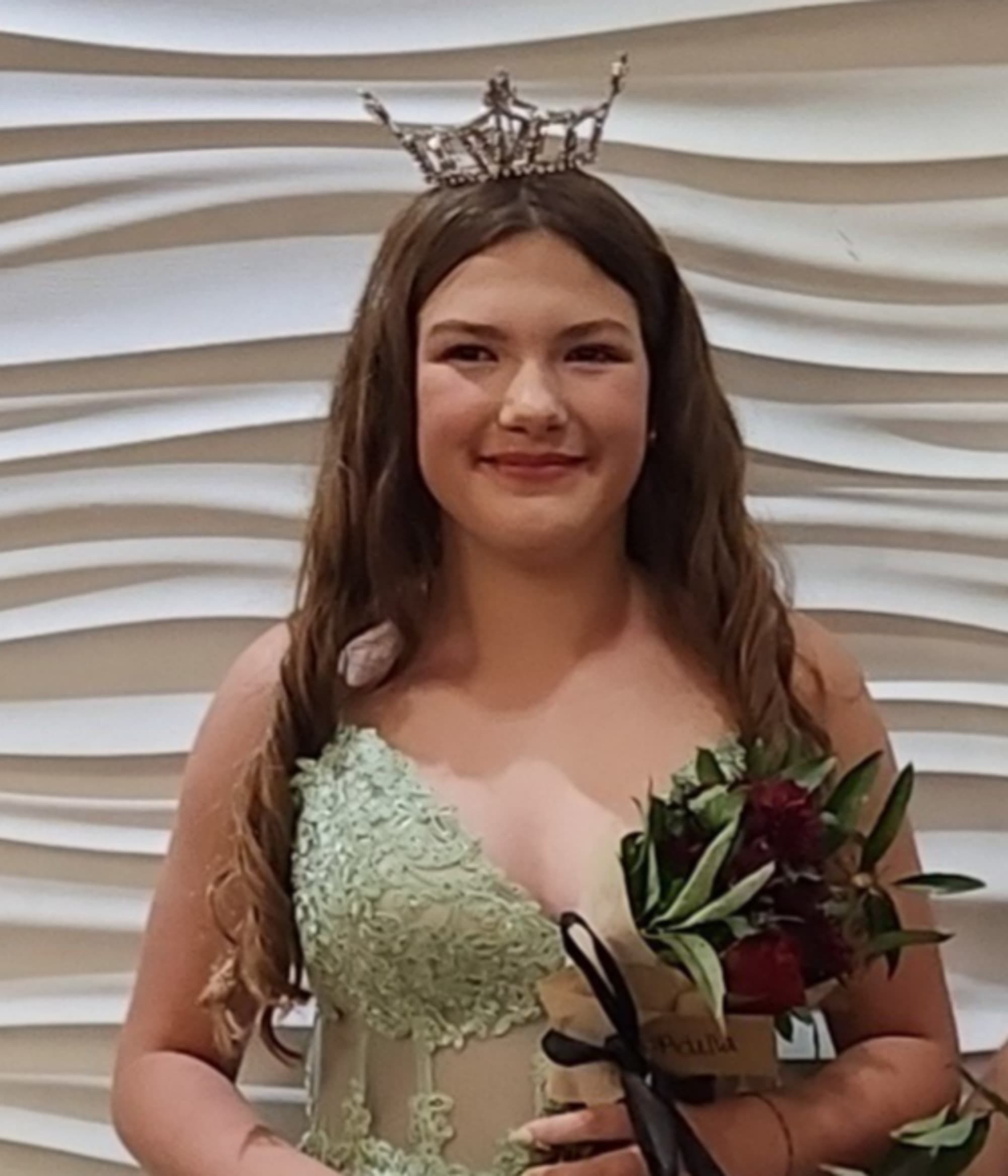 AdellaMausMissWardCoTeen26