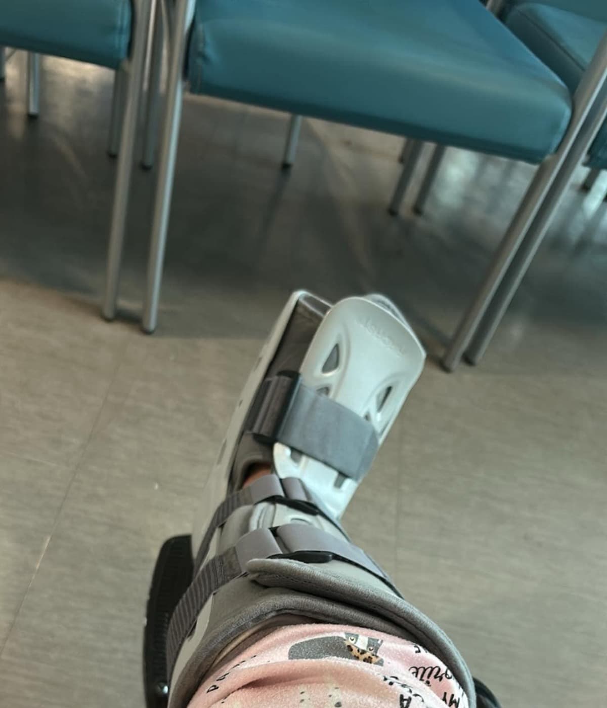 IRecentlyBrokeMyAnkle