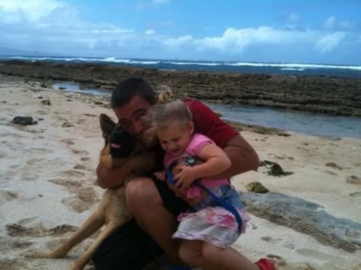 HelpMyFriendsInMauiPlease