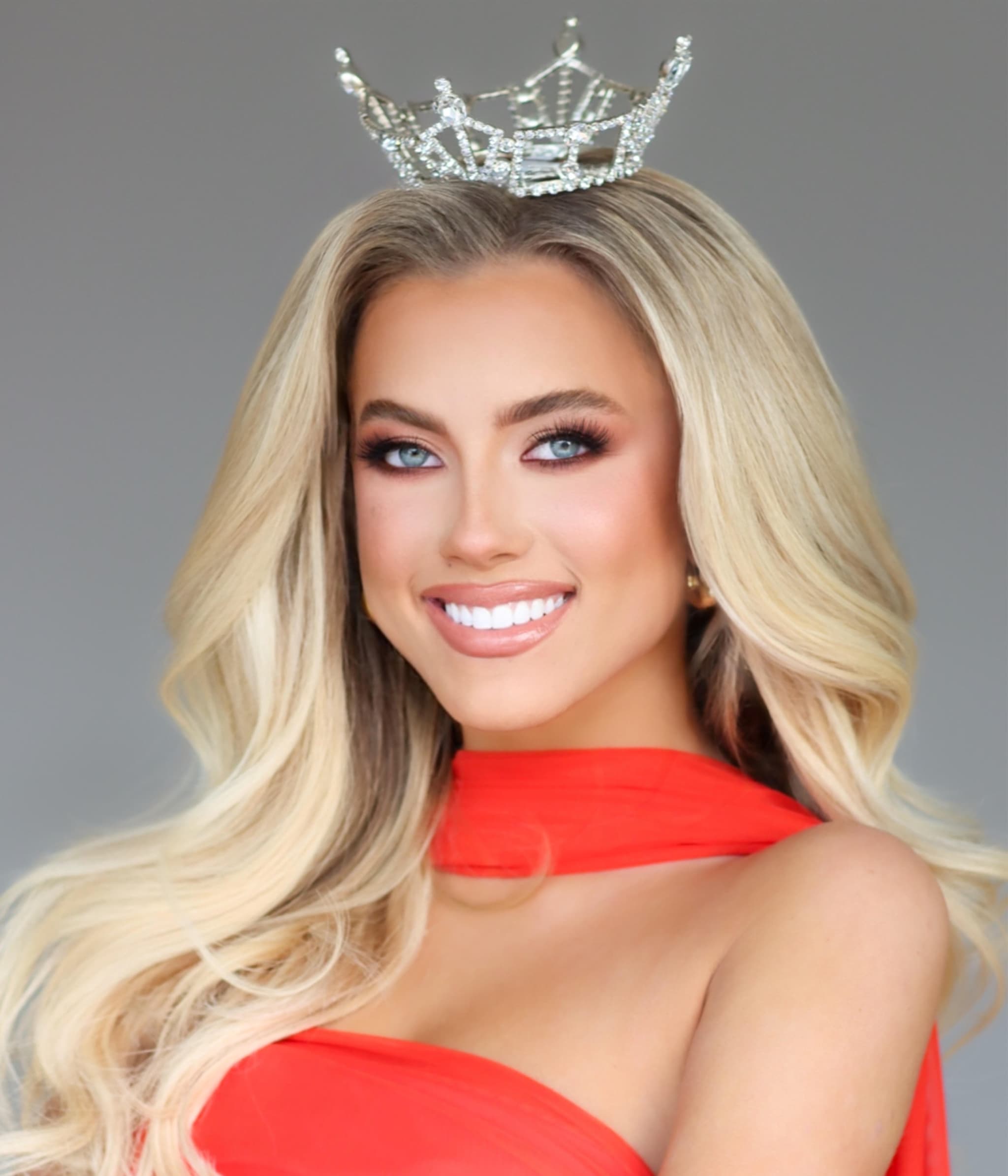 Miss Natchez Trace's Teen Georgia Bell Beard