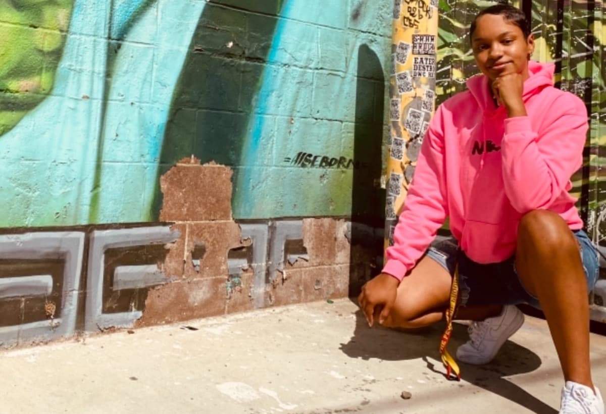 Wife1stPregnaceyFreeBday