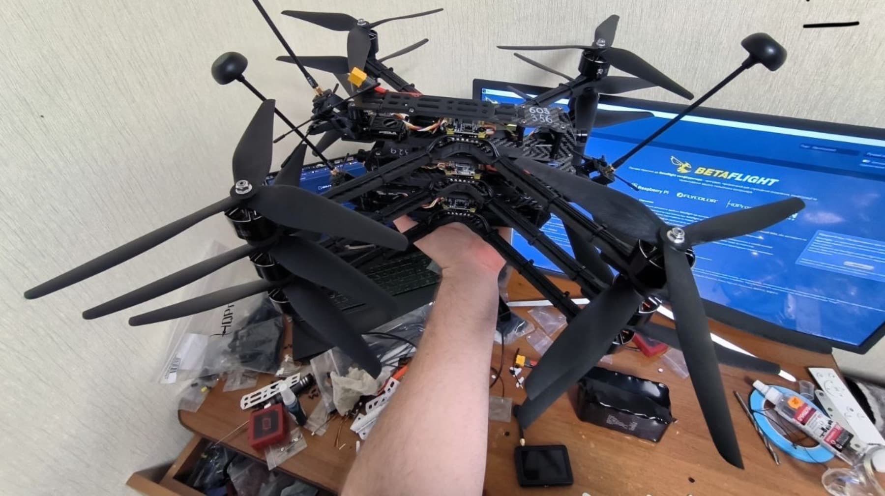 UkraineSoldiersNeedDrones