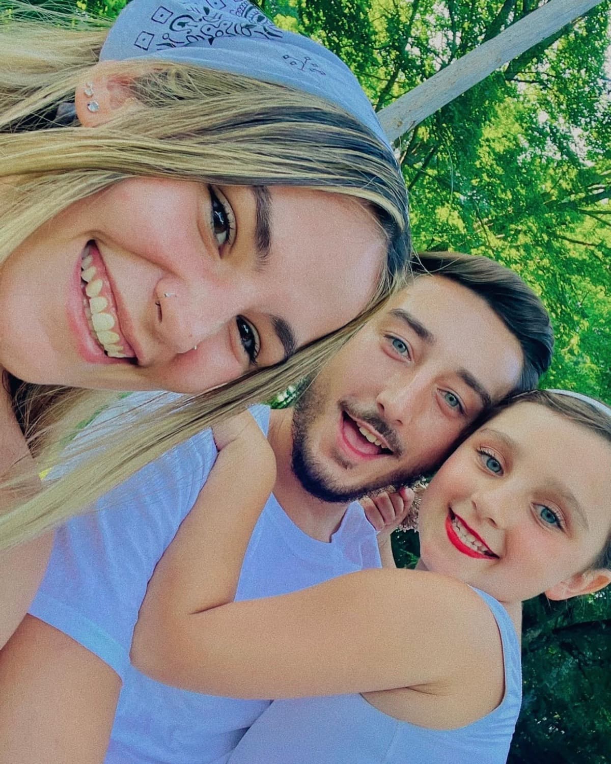 HelpDesWithRentAndChristmas