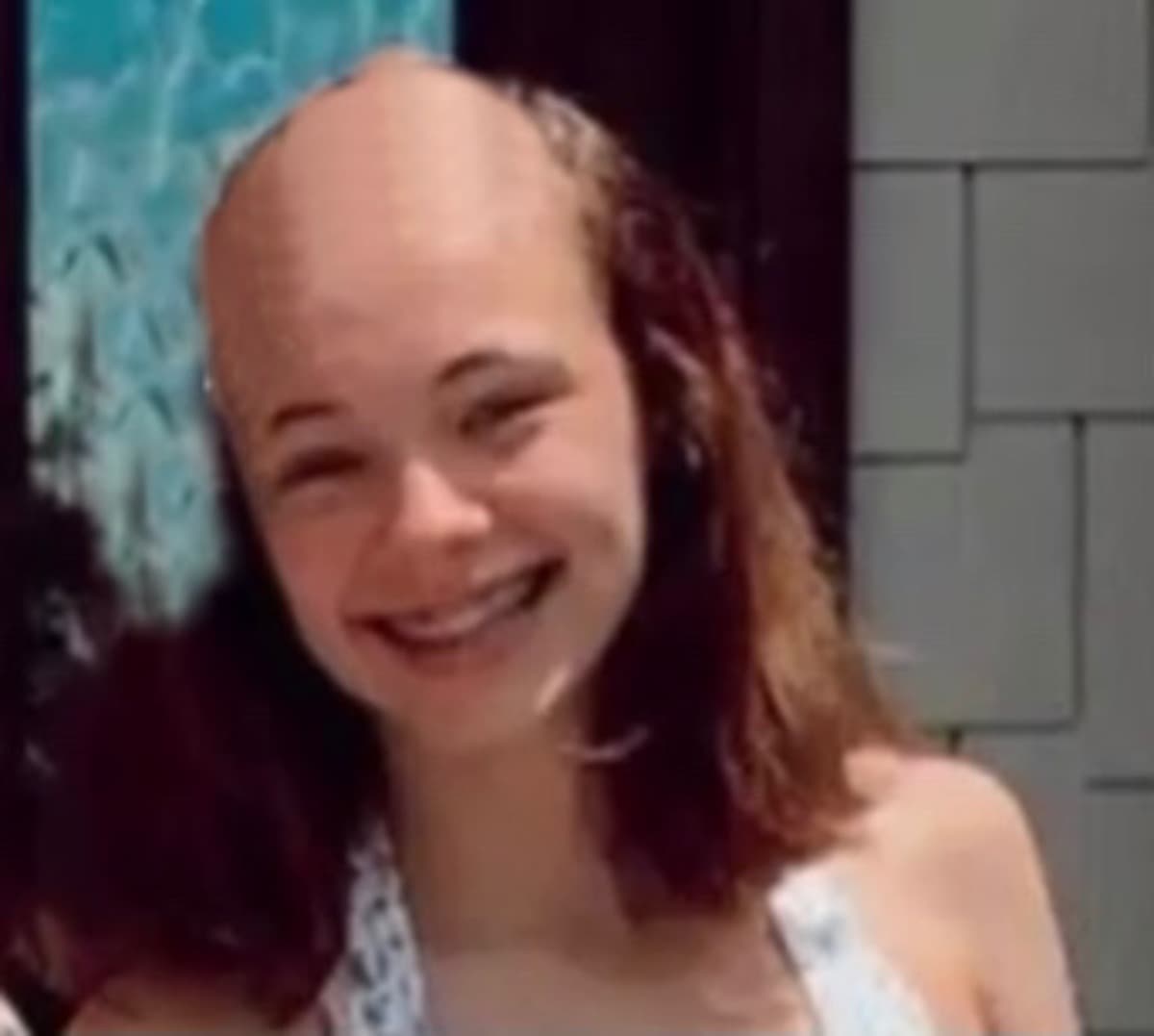 LeahNeedsHair