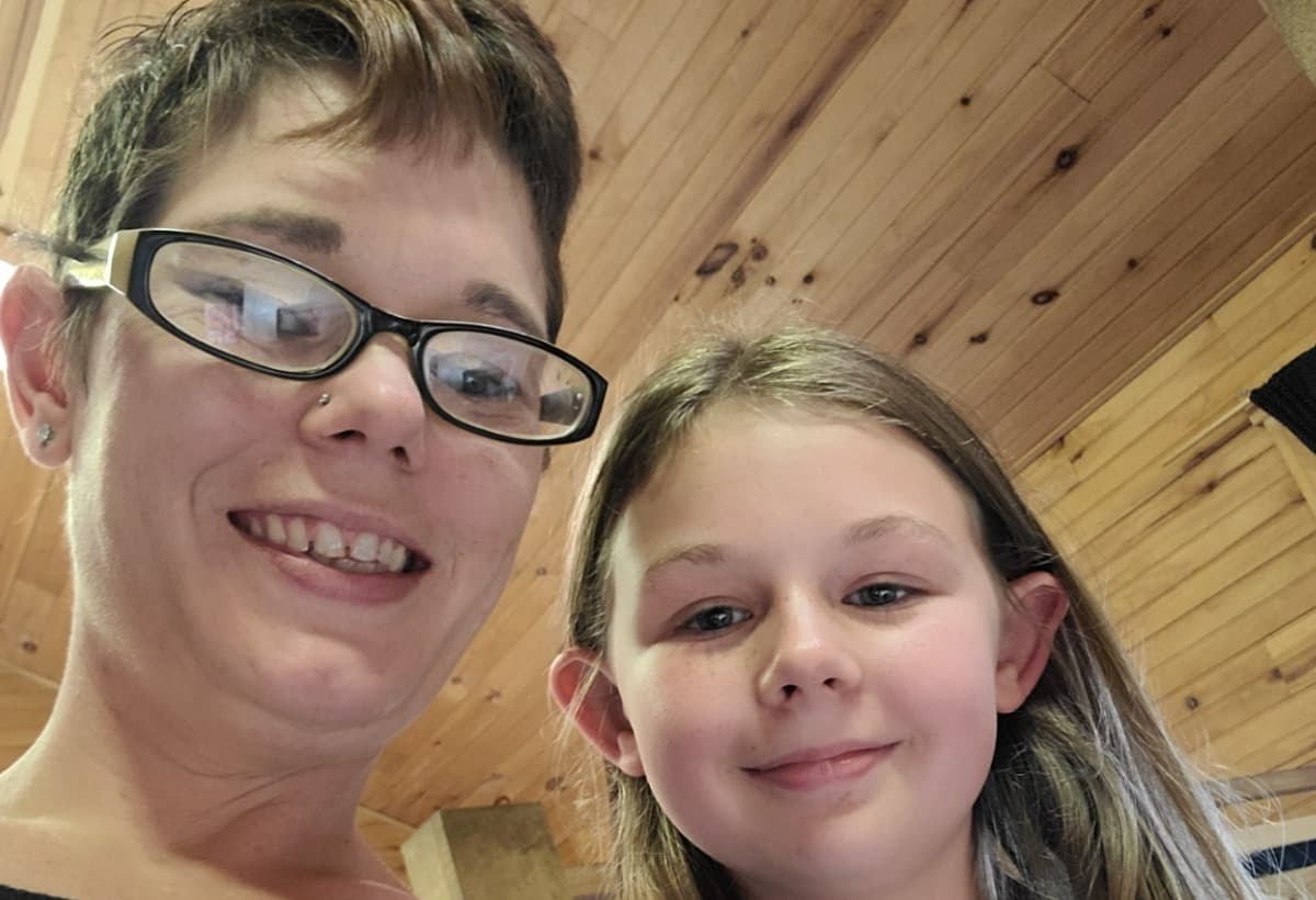 MedicalAndLivingExpenses