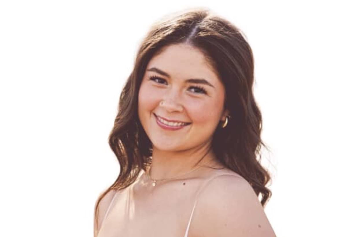 MeredithDowlandAZ27