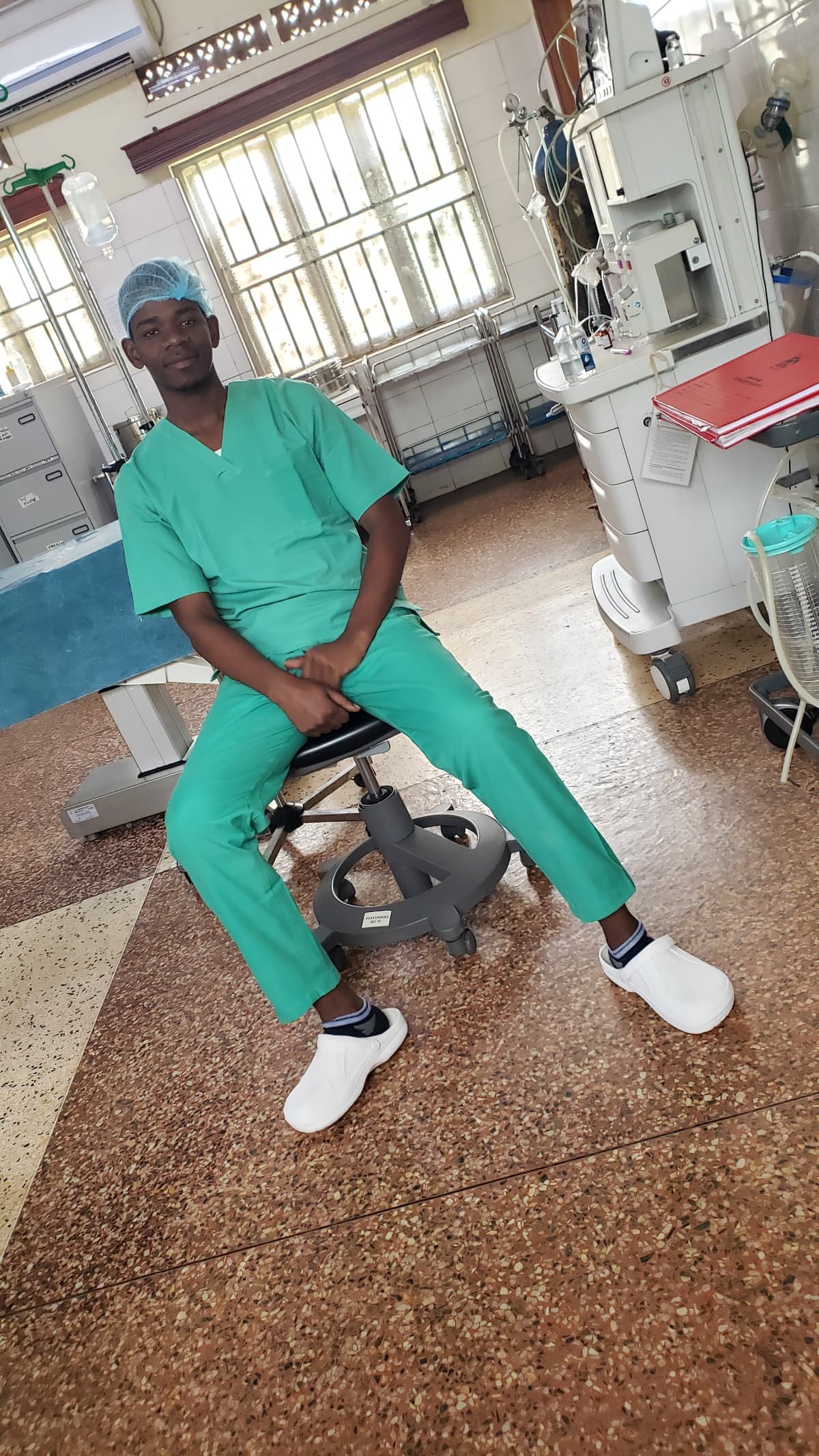 HelpBrianBecomeANurseInSudan