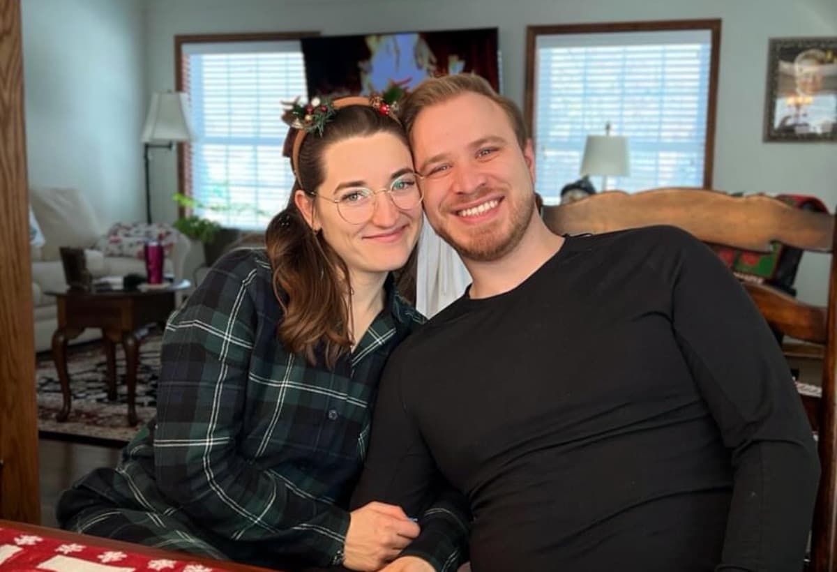 HouseFire5DaysBeforeWedding