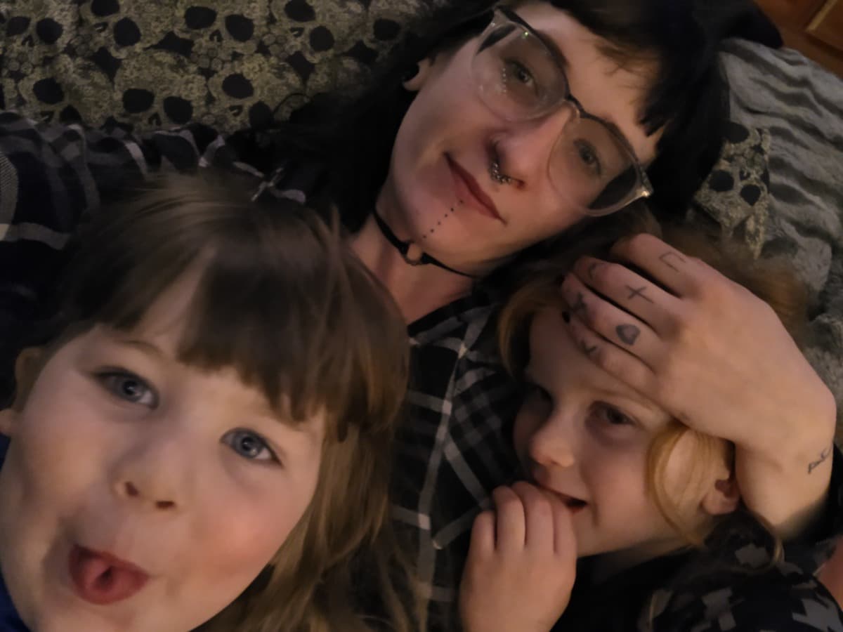 HelpFayeAndFamilyGetAVehicle