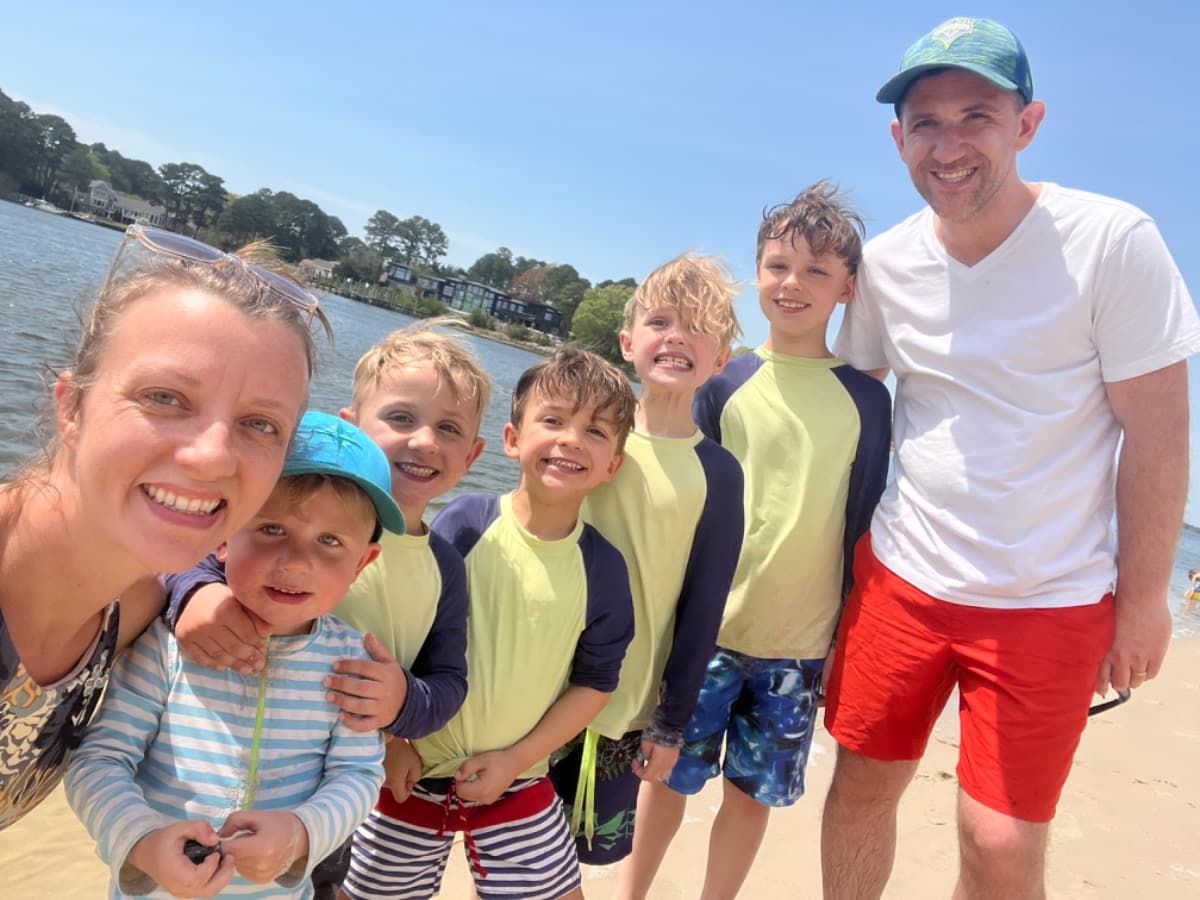 GiftTheSeyboldVan4Christmas